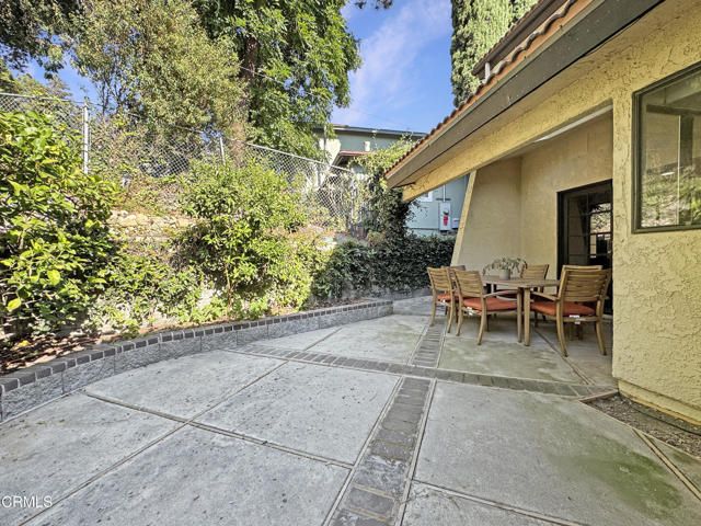 2307 Dorothy Street, La Crescenta, CA 91214