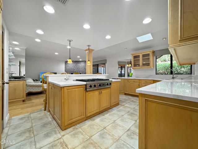 2307 Dorothy Street, La Crescenta, CA 91214