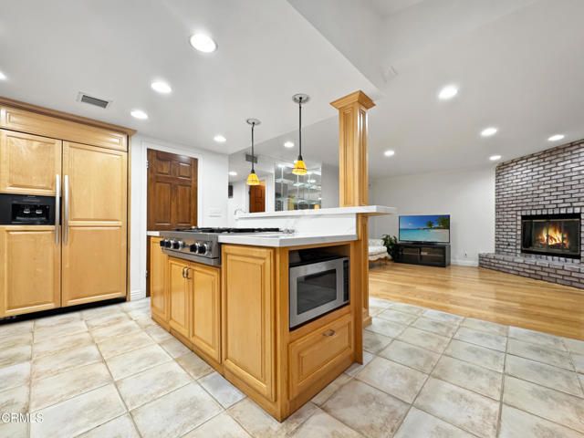 2307 Dorothy Street, La Crescenta, CA 91214