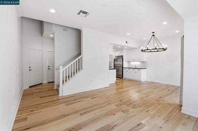 20402 Santa Ana Ave 4, Newport Beach, CA 92660