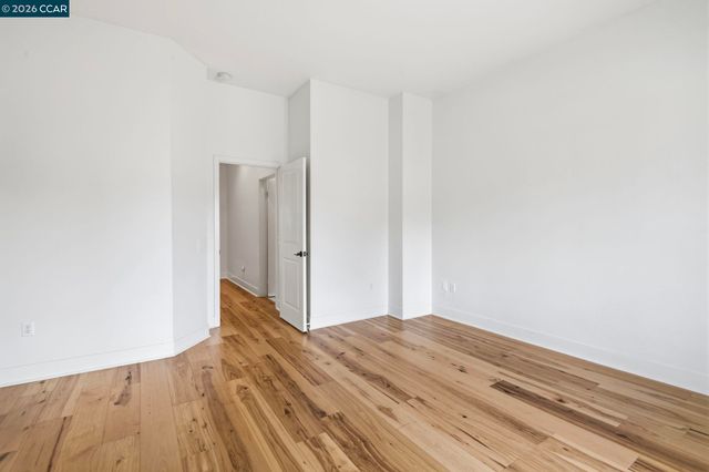 20402 Santa Ana Ave 4, Newport Beach, CA 92660