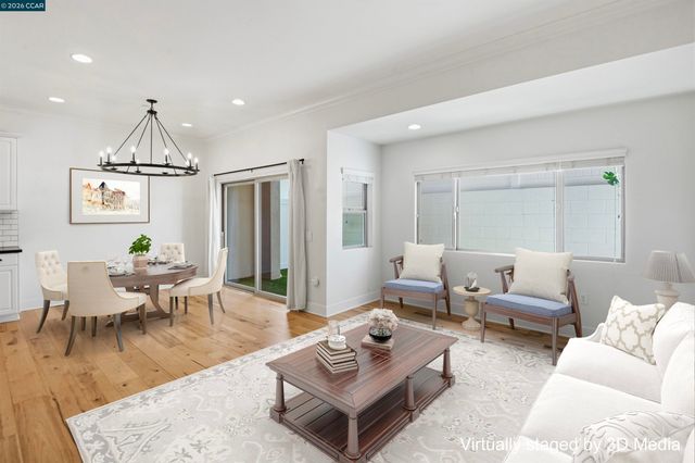 20402 Santa Ana Ave 4, Newport Beach, CA 92660