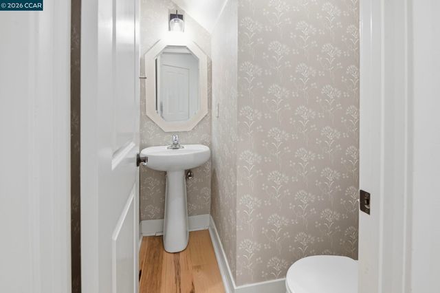 20402 Santa Ana Ave 4, Newport Beach, CA 92660