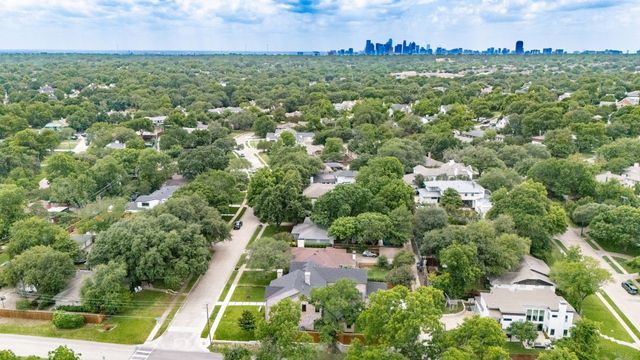 7153 Cornelia Lane, Dallas, TX 75214