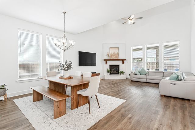 1516 Lantana Avenue, Aubrey, TX 76227