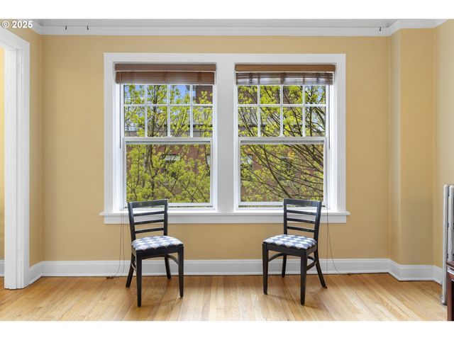 709 Sw 16TH Ave, Portland, OR 97205