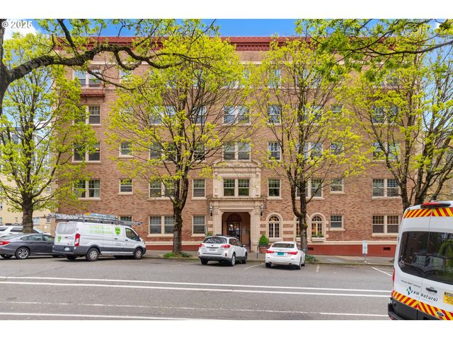 709 Sw 16TH Ave, Portland, OR 97205