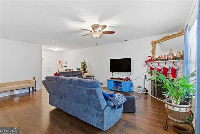 809 Winsap Drive, Stockbridge, GA 30281