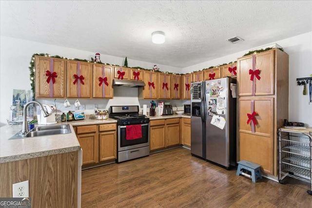 809 Winsap Drive, Stockbridge, GA 30281