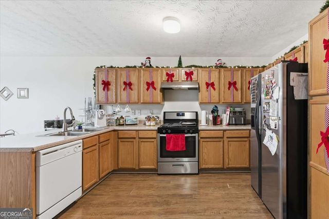 809 Winsap Drive, Stockbridge, GA 30281