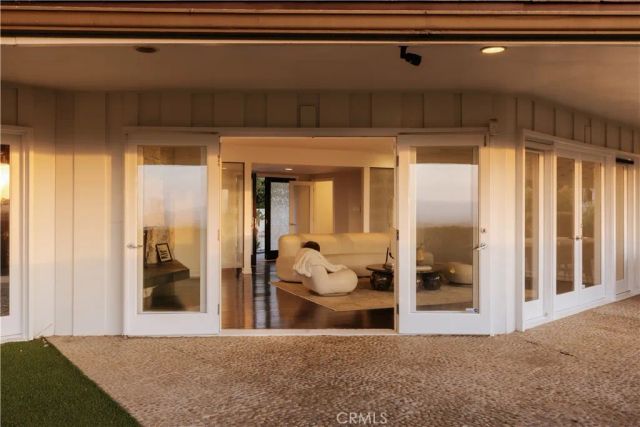 4173 Regal Oak, Encino, CA 91436