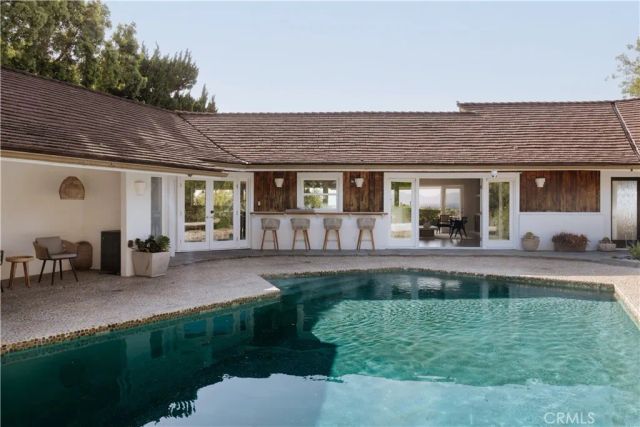 4173 Regal Oak, Encino, CA 91436