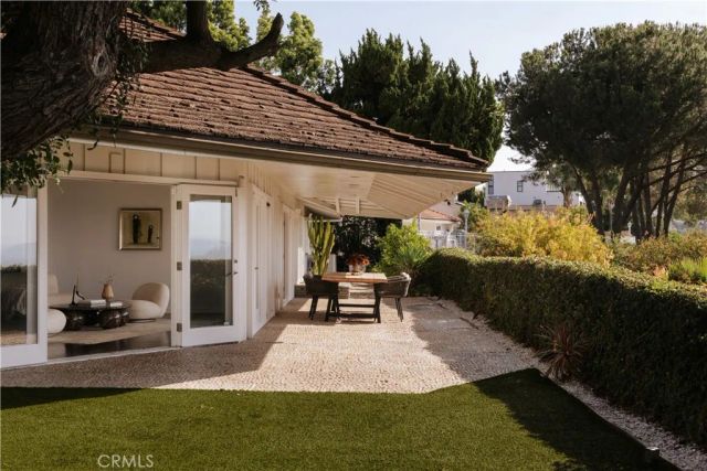 4173 Regal Oak, Encino, CA 91436