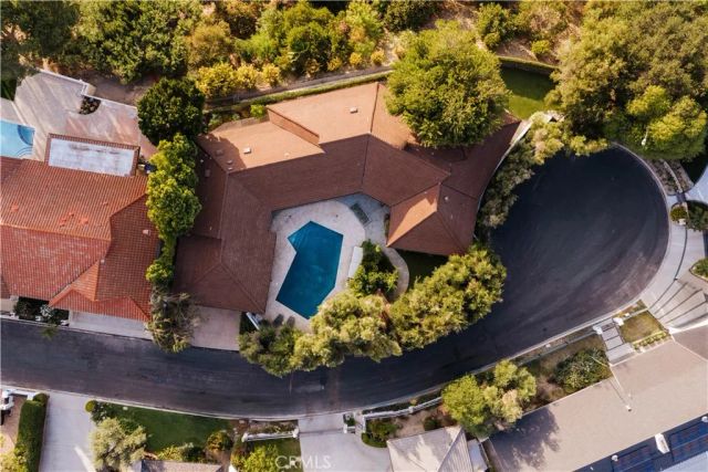 4173 Regal Oak, Encino, CA 91436