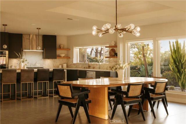 4173 Regal Oak, Encino, CA 91436
