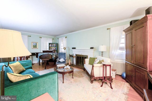 603 S SAMUEL ST, Charles Town, WV 25414