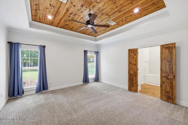 318 Longwood Court, Pearl, MS 39208