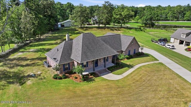 318 Longwood Court, Pearl, MS 39208