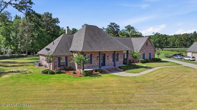 318 Longwood Court, Pearl, MS 39208