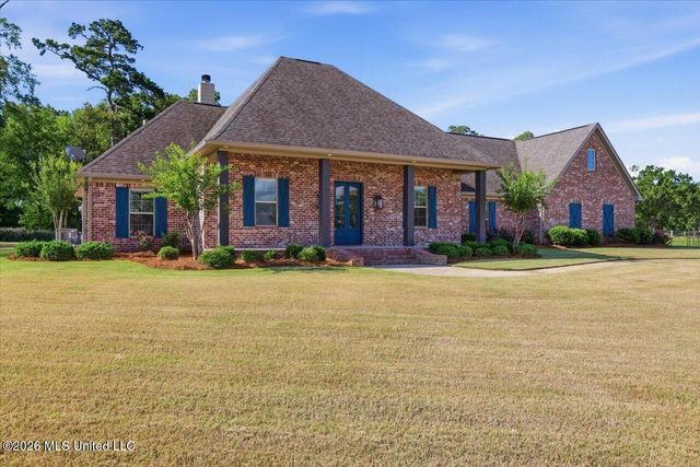 318 Longwood Court, Pearl, MS 39208