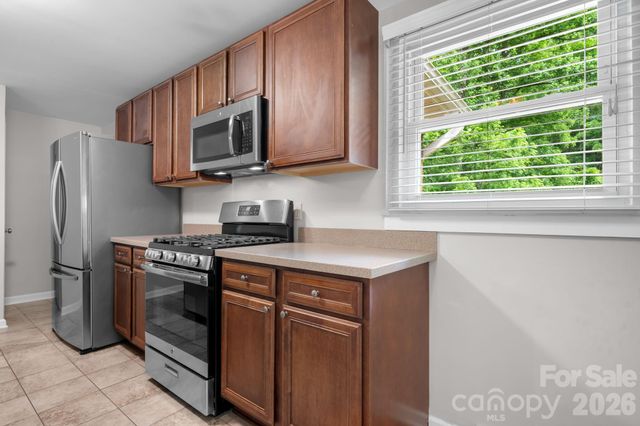 4073 NC 226A Highway, Marion, NC 28752