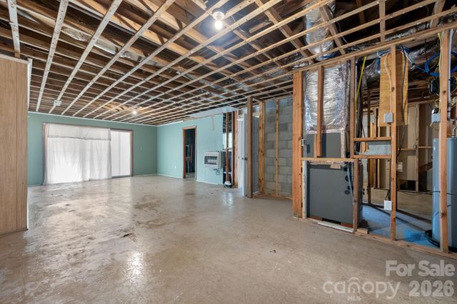 4073 NC 226A Highway, Marion, NC 28752