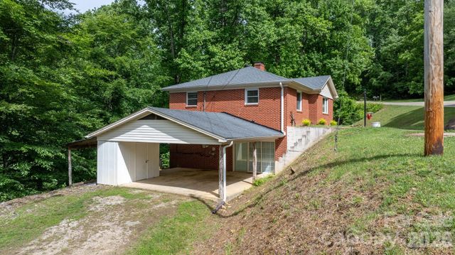4073 NC 226A Highway, Marion, NC 28752