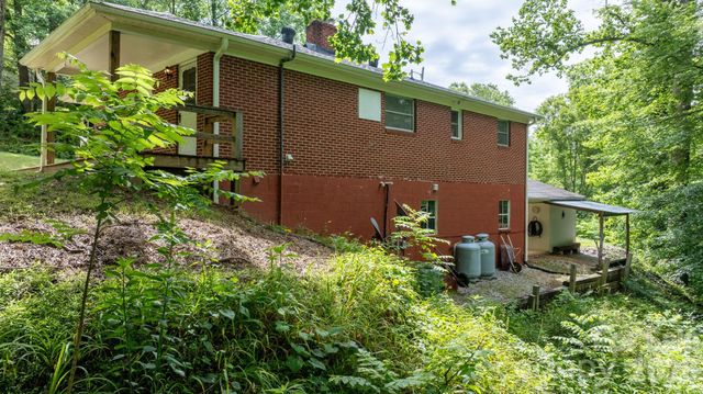 4073 NC 226A Highway, Marion, NC 28752