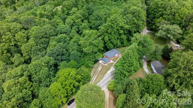 4073 NC 226A Highway, Marion, NC 28752