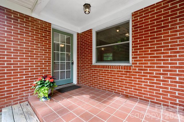 4073 NC 226A Highway, Marion, NC 28752
