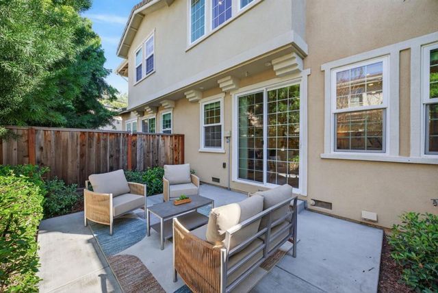 1083 Ed Roth Terrace, Sunnyvale, CA 94086