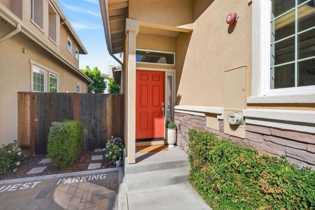 1083 Ed Roth Terrace, Sunnyvale, CA 94086