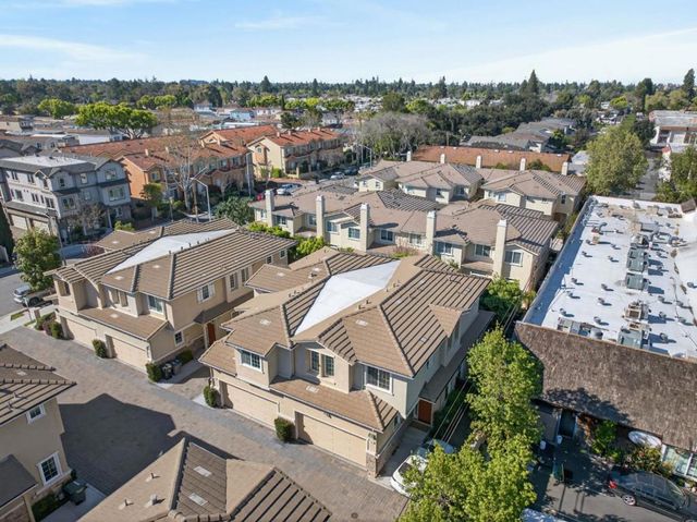 1083 Ed Roth Terrace, Sunnyvale, CA 94086