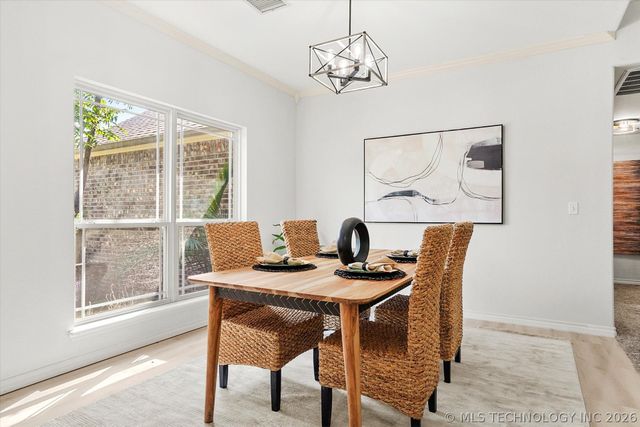 26327 E 112th Court S, Coweta, OK 74429