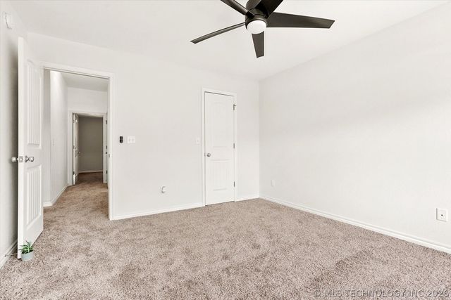 26327 E 112th Court S, Coweta, OK 74429