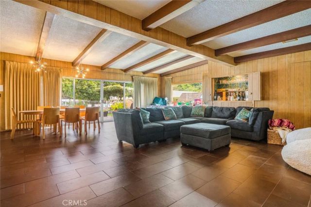 6616 Langdon Avenue, Van Nuys, CA 91406