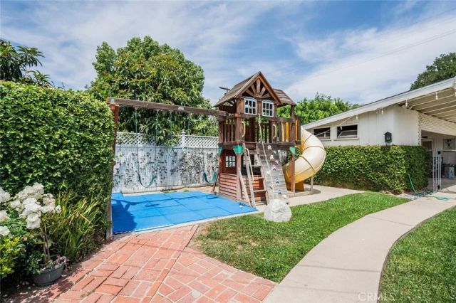 6616 Langdon Avenue, Van Nuys, CA 91406