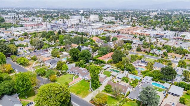 6616 Langdon Avenue, Van Nuys, CA 91406