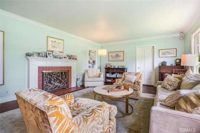 6616 Langdon Avenue, Van Nuys, CA 91406