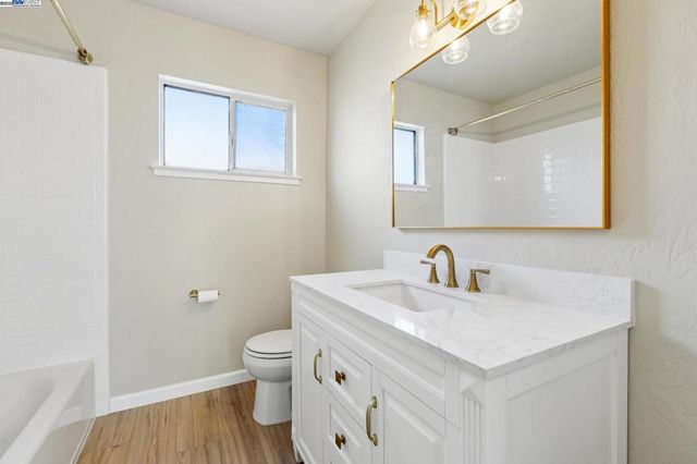 1351 Peach Ct, San Jose, CA 95116