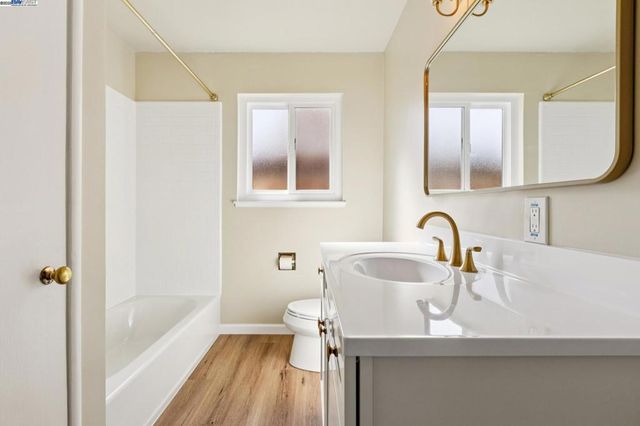 1351 Peach Ct, San Jose, CA 95116