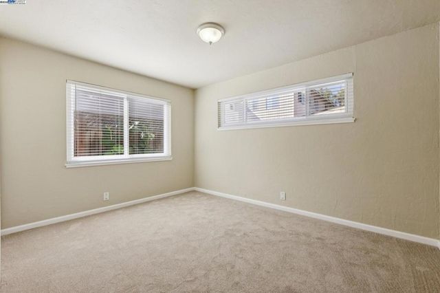 1351 Peach Ct, San Jose, CA 95116