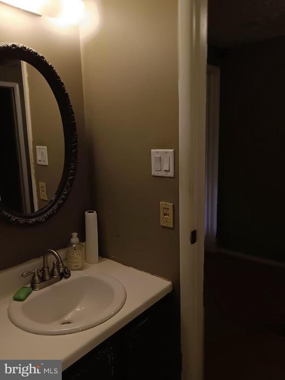 Image 14 of property listing at 246 CANFIELD TER, Frederick, MD 21702