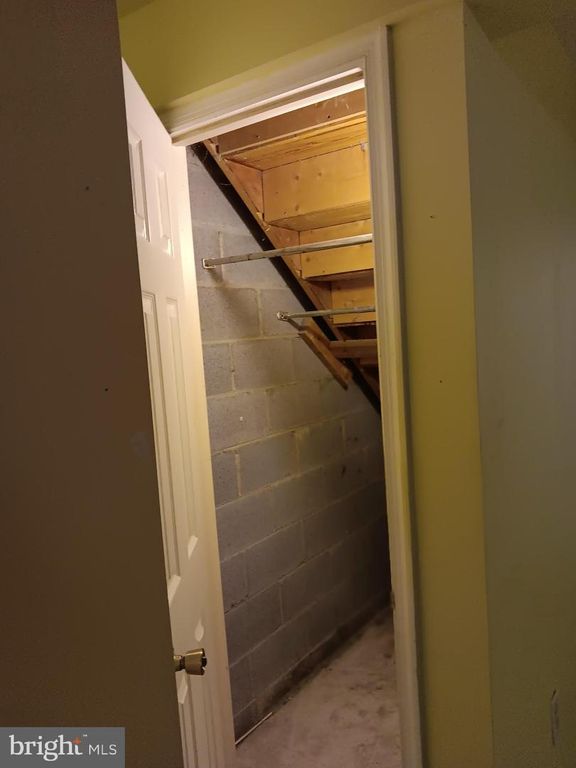 Image 25 of property listing at 246 CANFIELD TER, Frederick, MD 21702