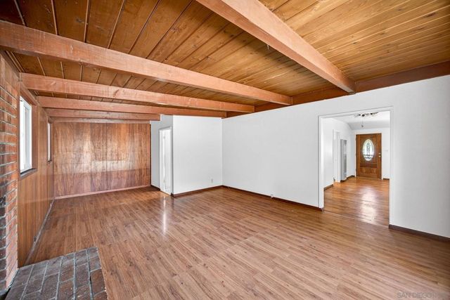 3451 Fairway Dr, La Mesa, CA 91941