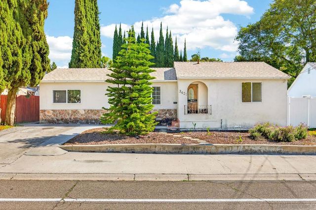 3451 Fairway Dr, La Mesa, CA 91941