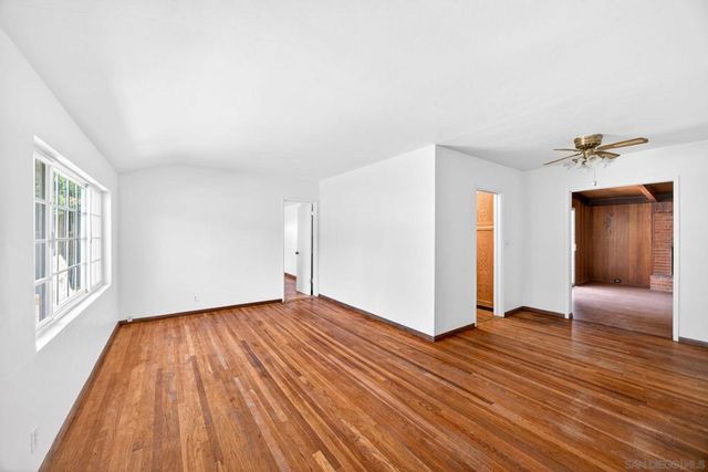 3451 Fairway Dr, La Mesa, CA 91941