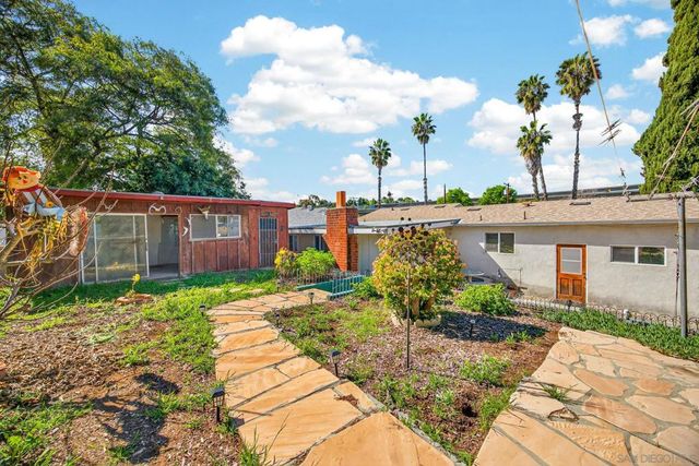 3451 Fairway Dr, La Mesa, CA 91941