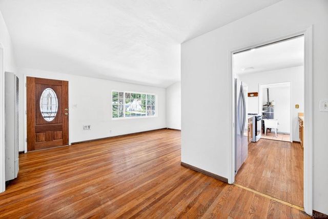 3451 Fairway Dr, La Mesa, CA 91941