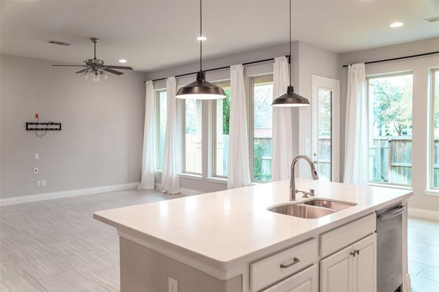 9535 Scanlan Heights Lane, Missouri City, TX 77459